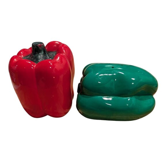 Fitz & Floyd Ceramic Bell Pepper Salt and Pepper Shaker Set - Picture 2 of 11
